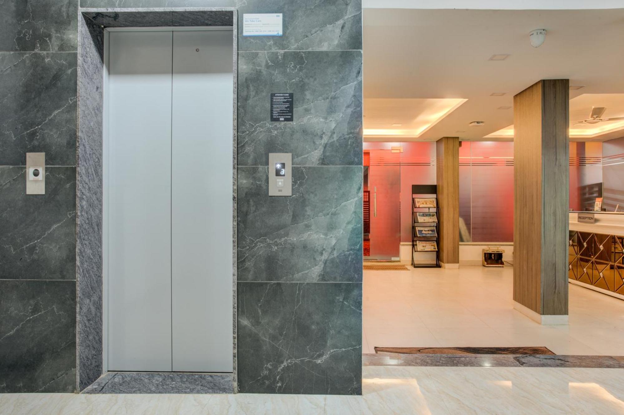 Hotel Sterling Inn Bangalore International Airport Yelahanka Luaran gambar