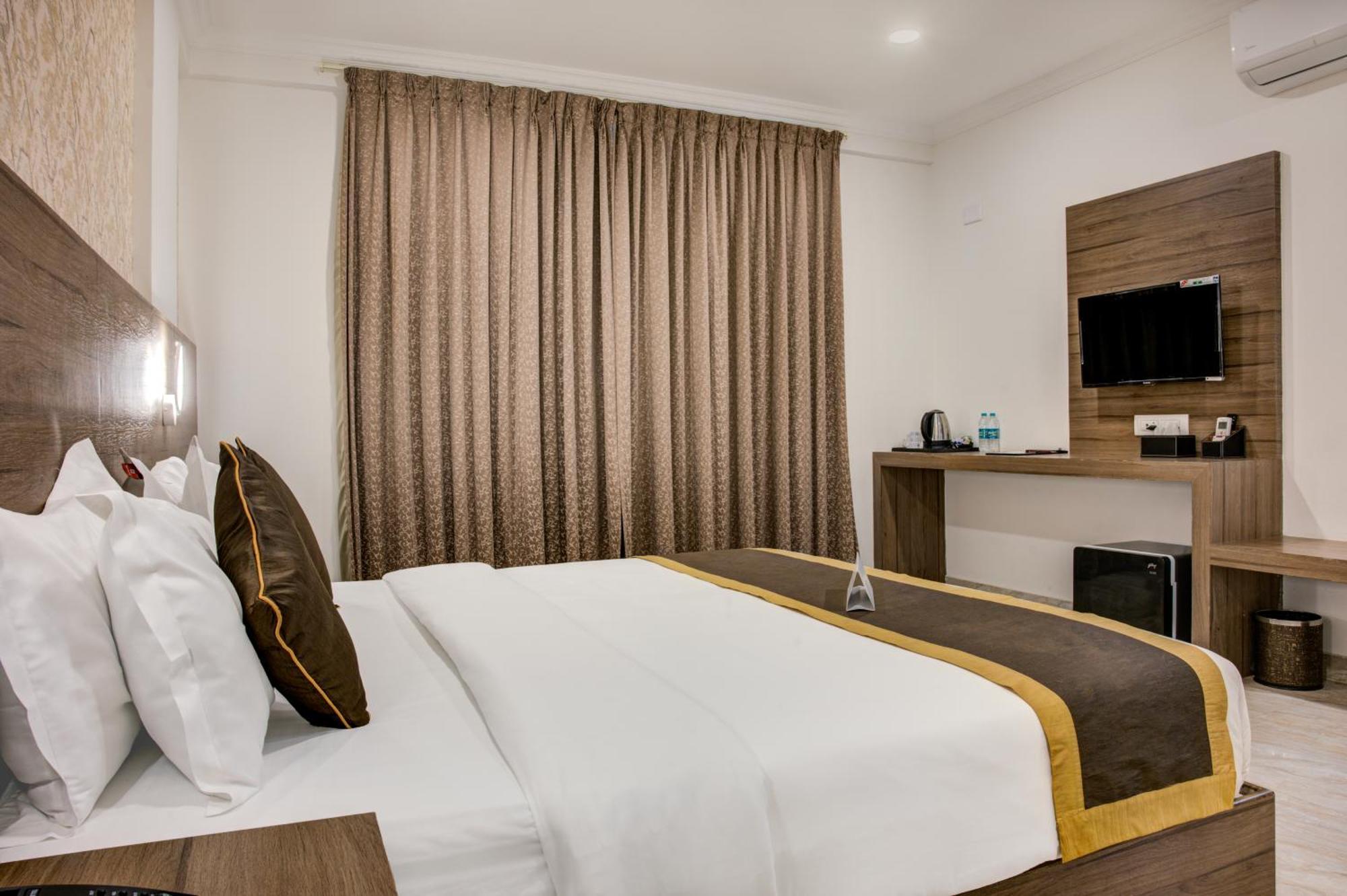 Hotel Sterling Inn Bangalore International Airport Yelahanka Luaran gambar