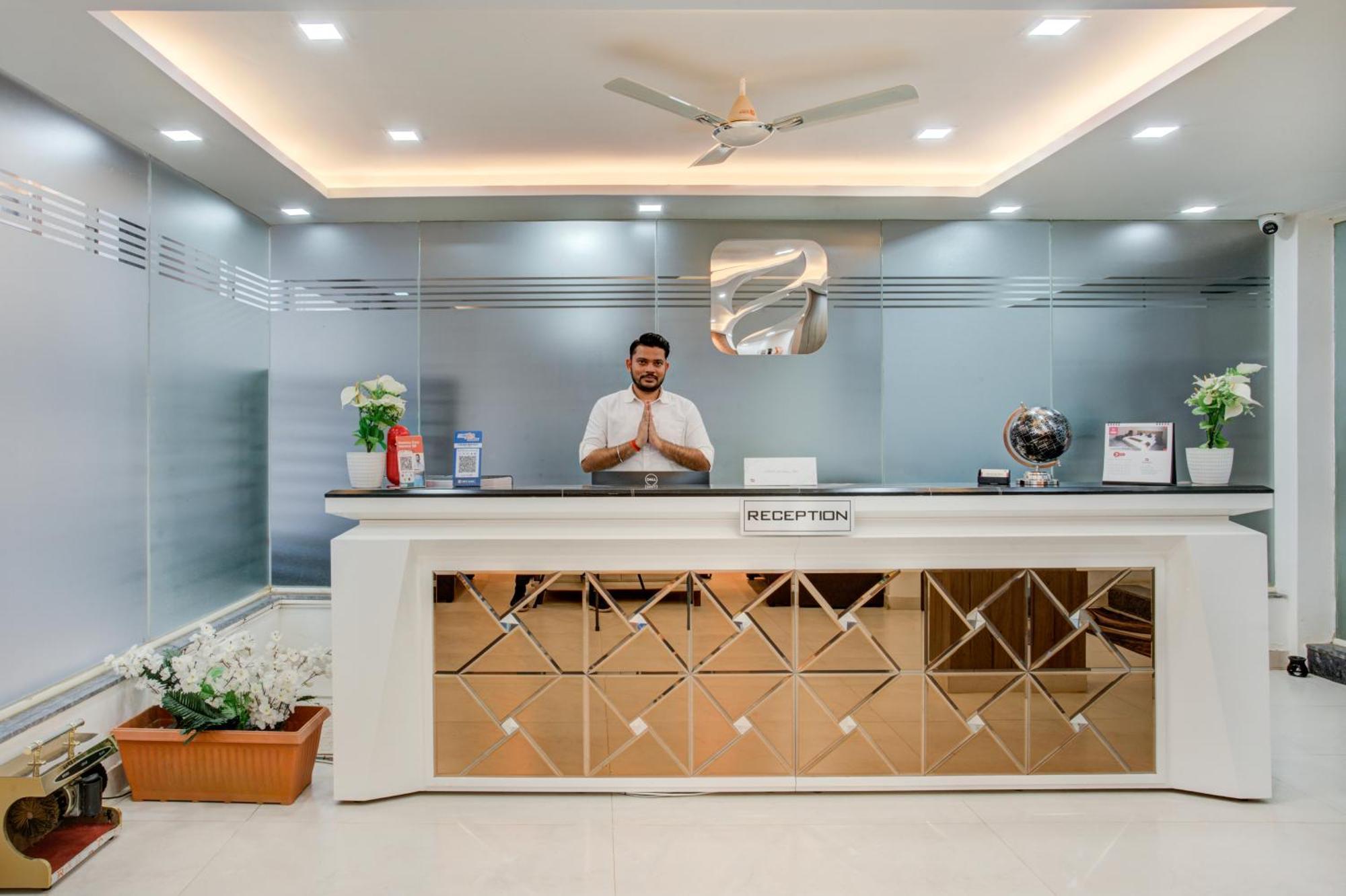 Hotel Sterling Inn Bangalore International Airport Yelahanka Luaran gambar
