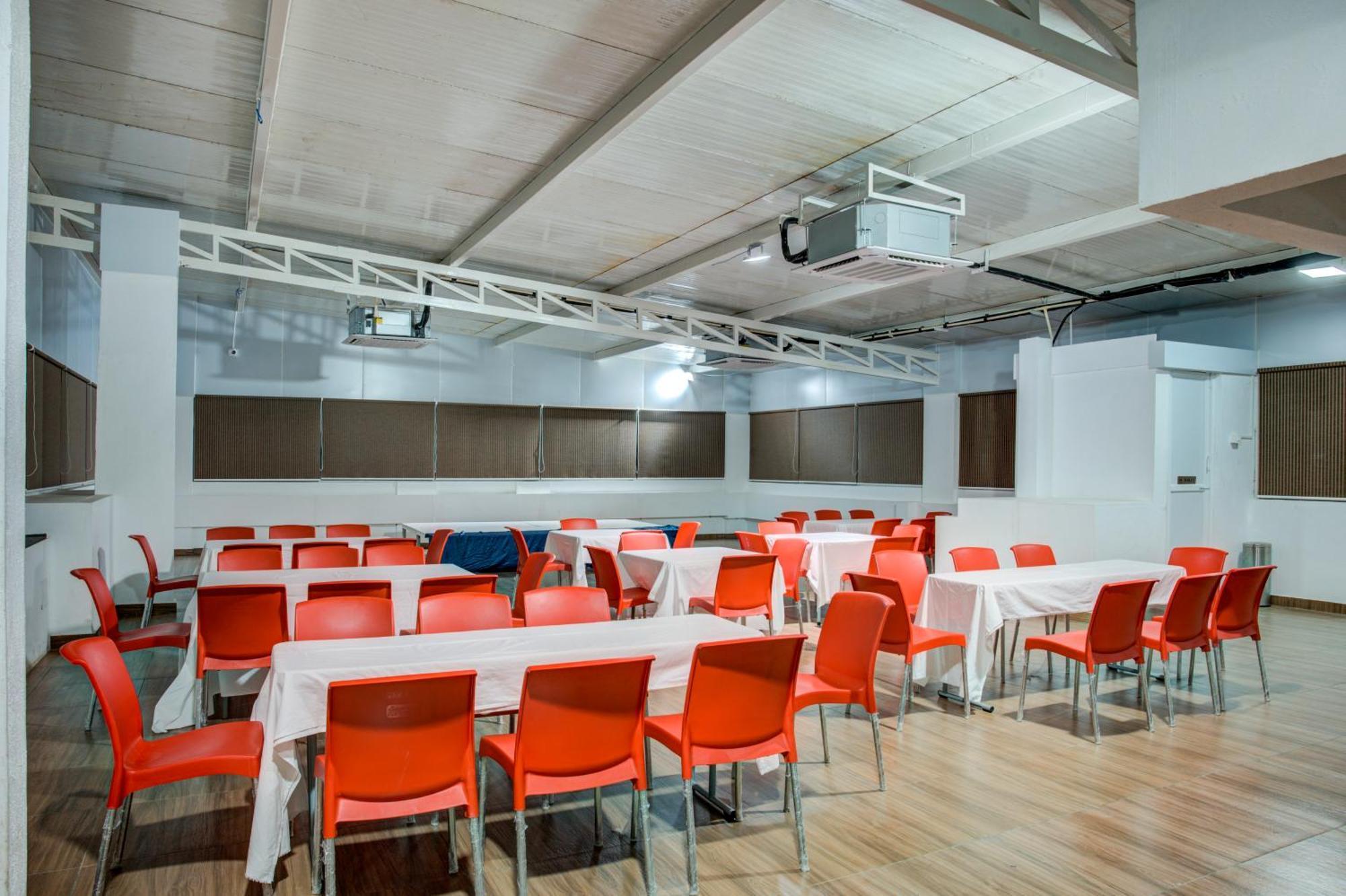Hotel Sterling Inn Bangalore International Airport Yelahanka Luaran gambar