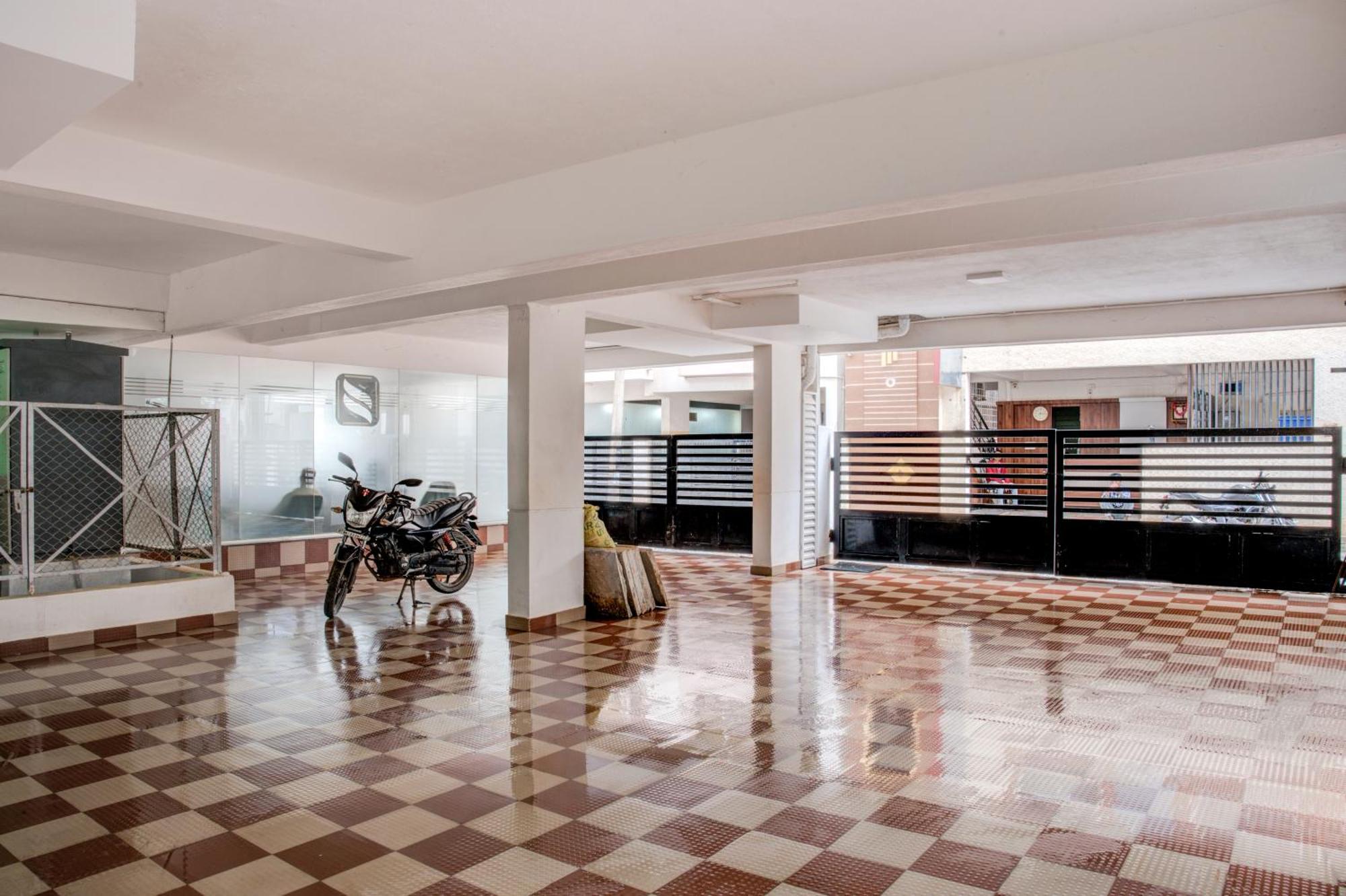 Hotel Sterling Inn Bangalore International Airport Yelahanka Luaran gambar